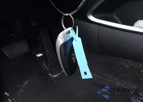 2023 Hyundai Tucson Hybrid Blue z USA, uszkodzony, nr VIN KM8JBCA16PU106149